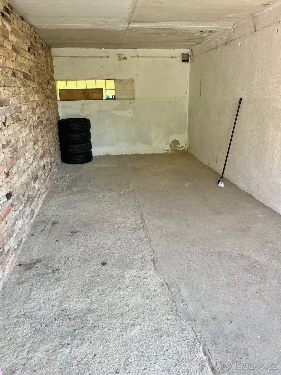 Prodej garáž - Most, 434 01