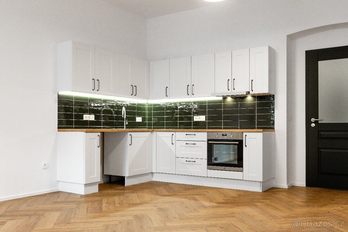 Byty, Kostelec nad Orlicí, 517 41 - 1
