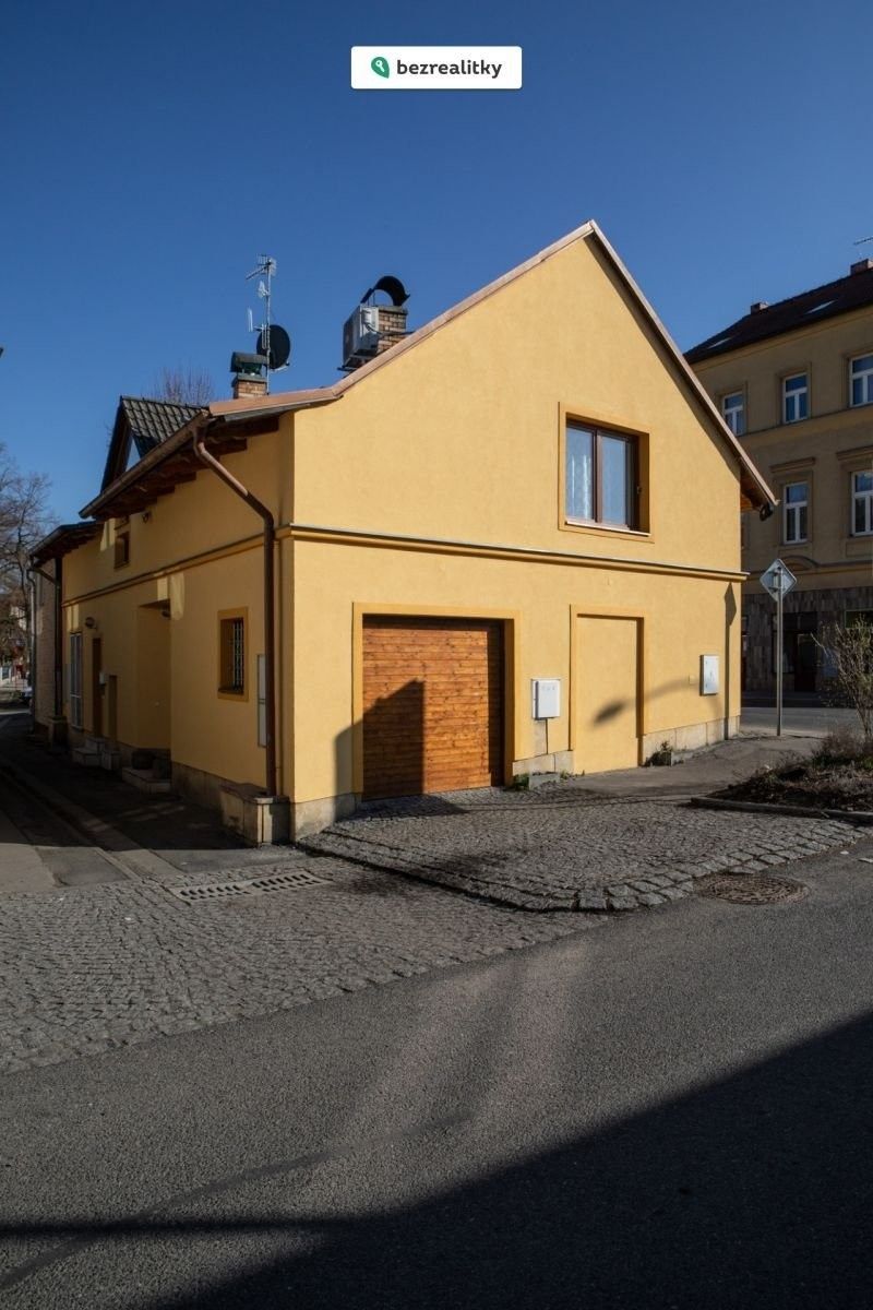 Prodej byt - Hlubočepská 28, Praha, 156 m²