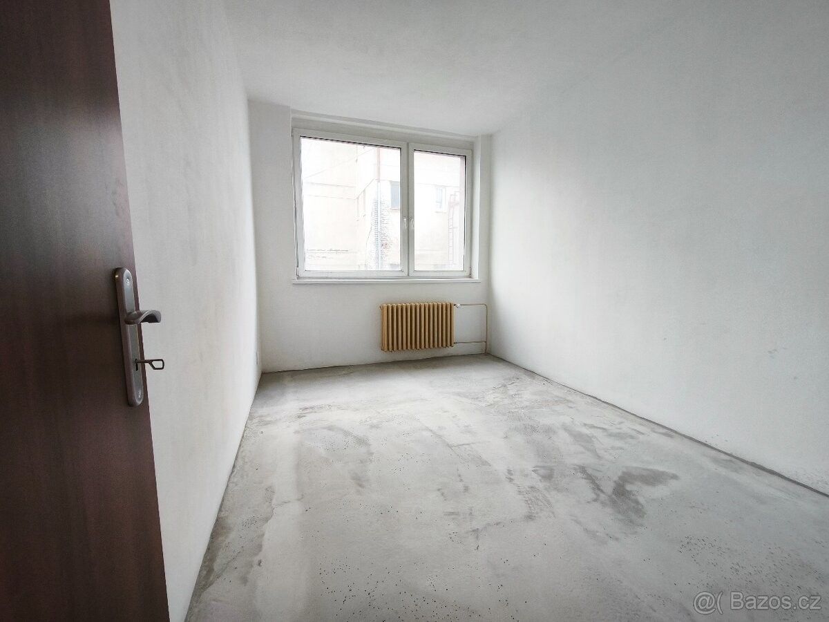 Pronájem byt - Strašice, 338 45