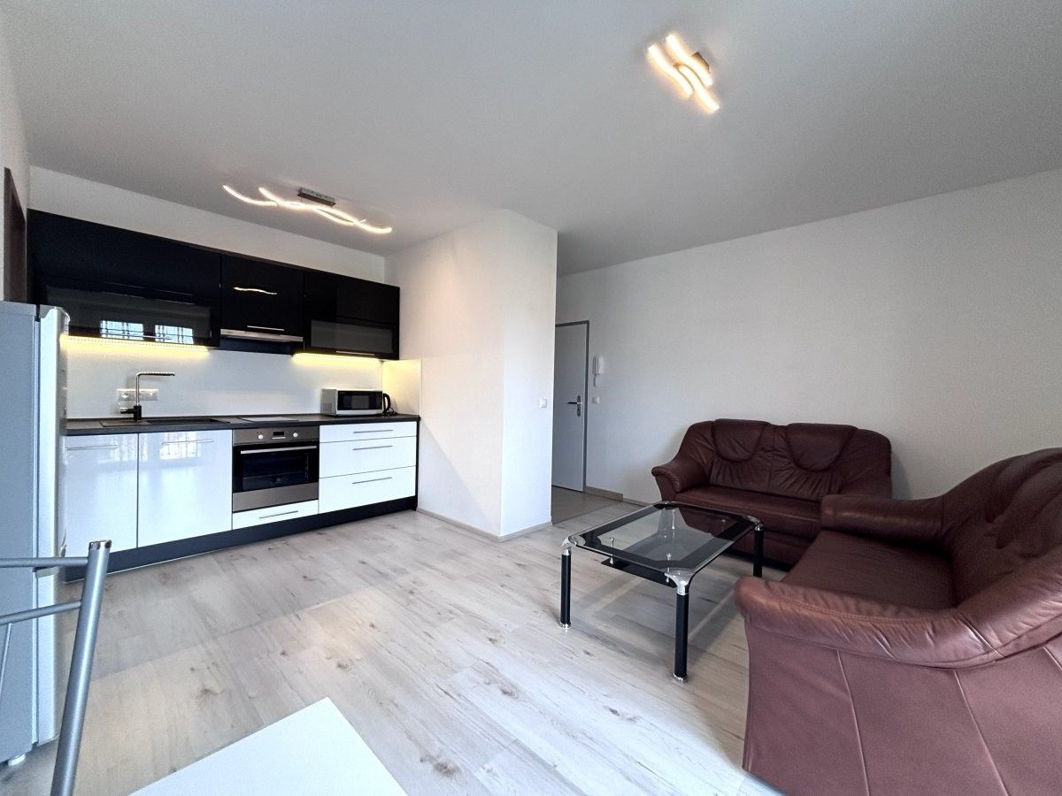 2+kk, Brigádnická, Zbůch, 40 m² - 2