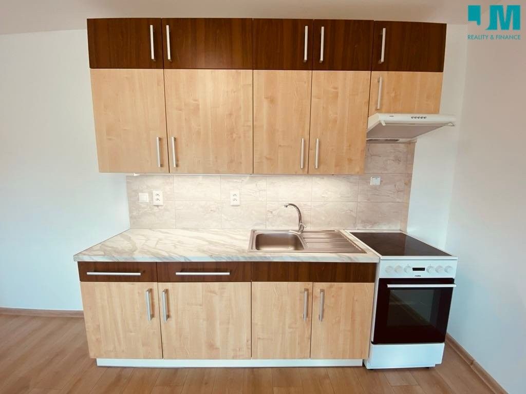 2+kk, Náměstí, Měřín, 66 m²