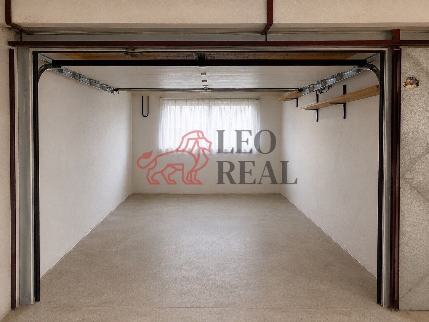Prodej garáž - Hlavní, Otrokovice, 21 m² - 5