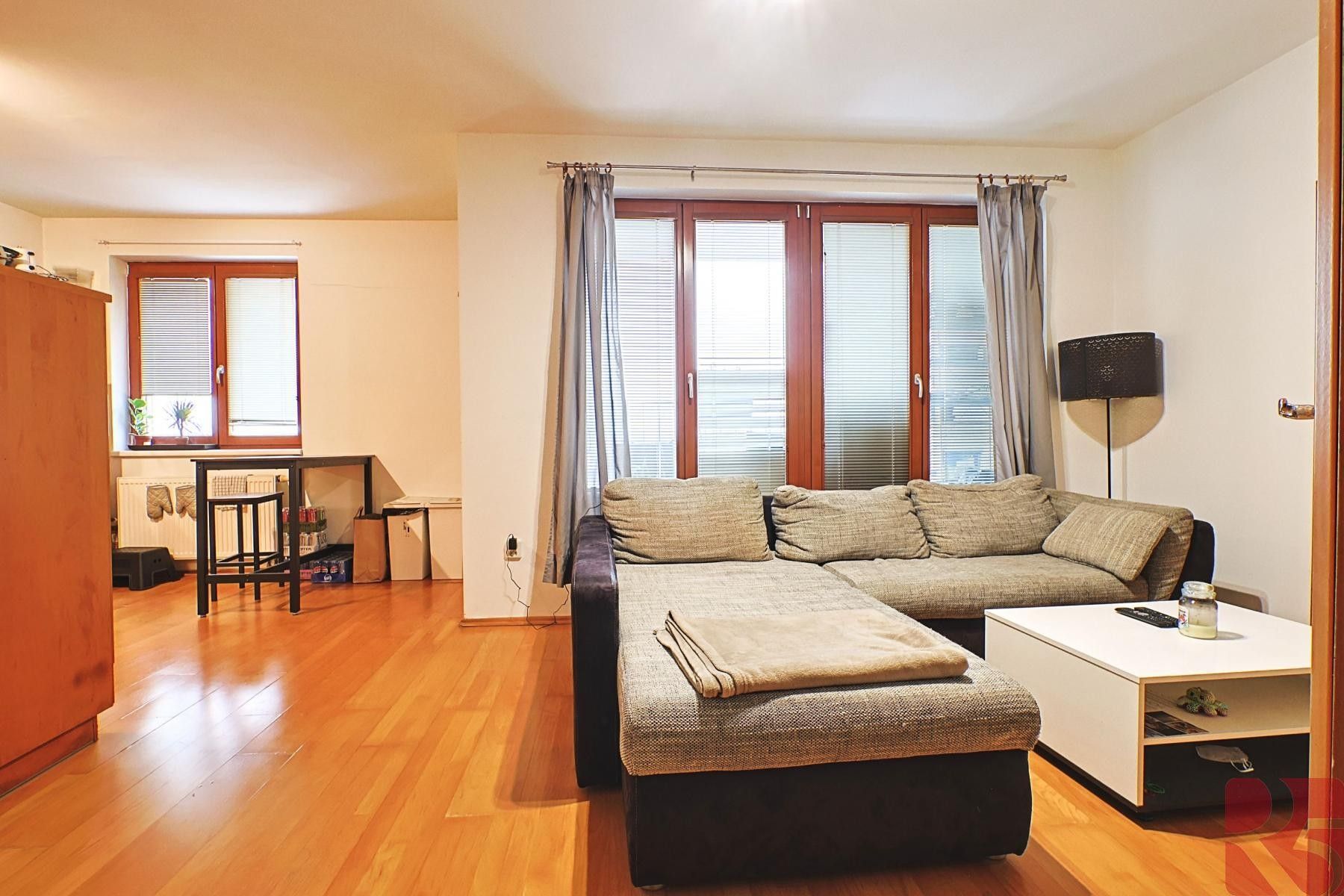 Pronájem byt 3+kk - Názovská, Praha, 63 m²