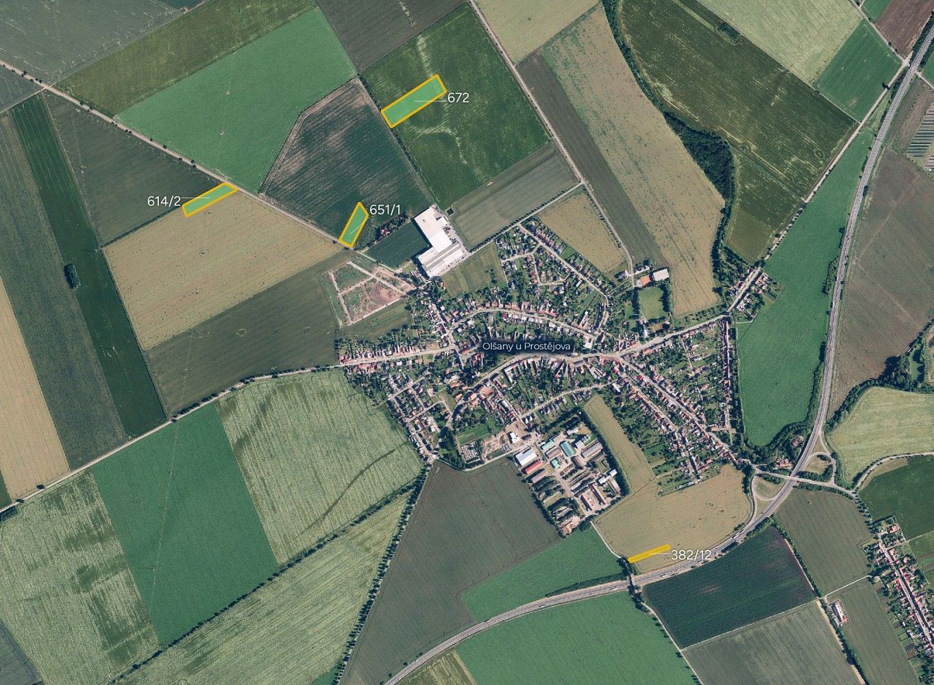 Zemědělský pozemek, 9 890 m²