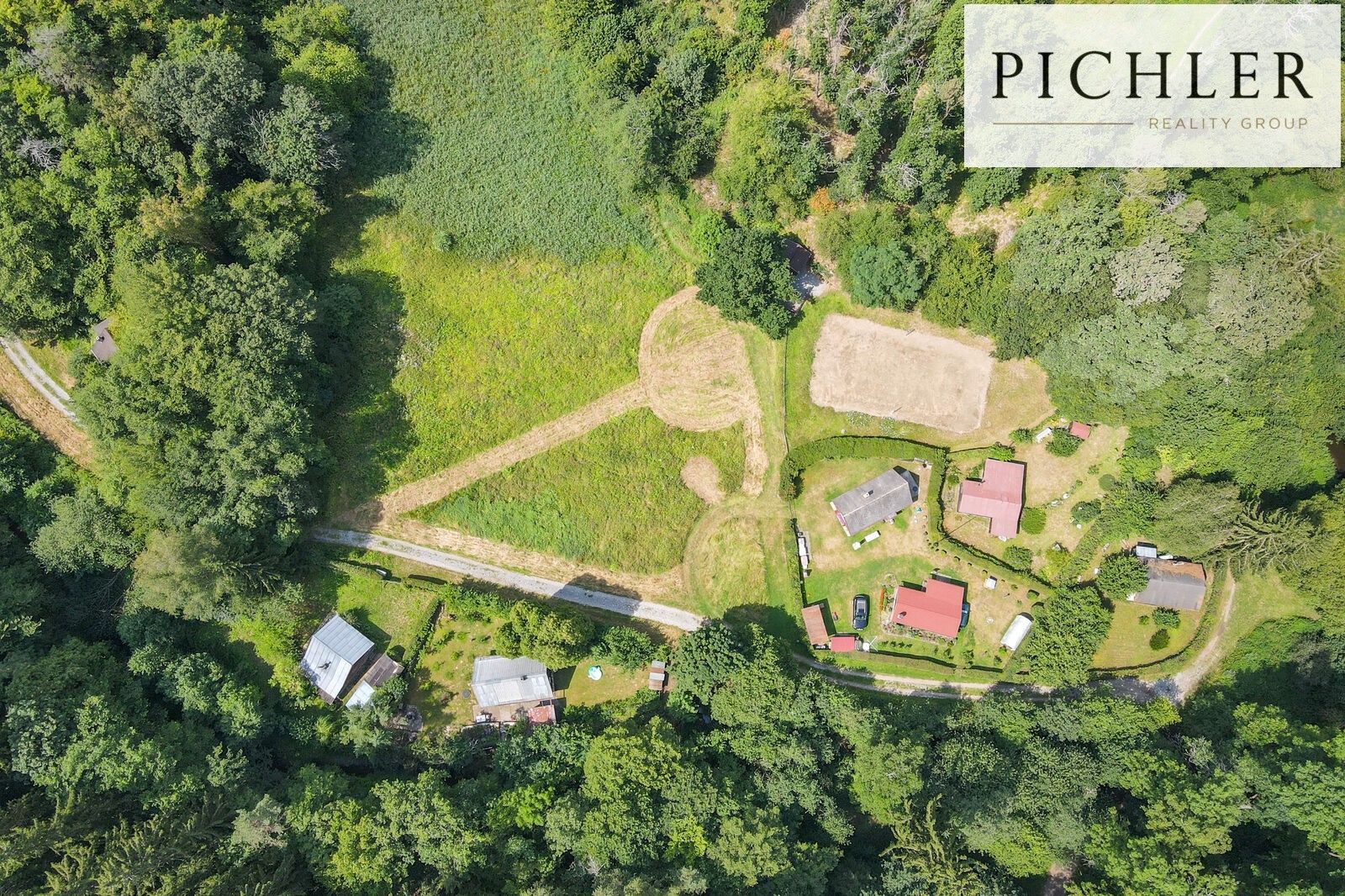Louka · 2 398 m² · Ptice - 4