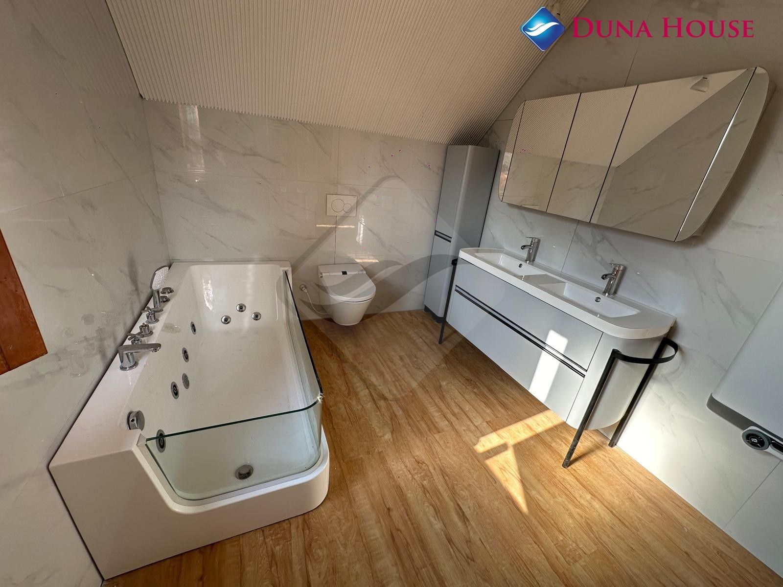 Prodej byt 3+kk - Kolmá, Zvole, 84 m²