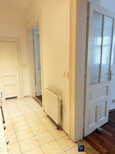 Byt 1+1 · 60 m² · Praha - Vršovice, okres Praha 10, Hlavní město Praha - 3