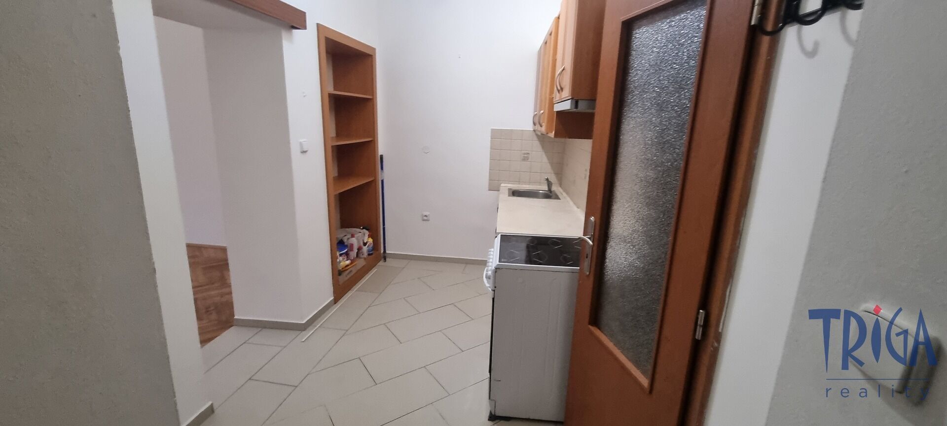 Pronájem byt 1+1 - Jihoslovanská, Trutnov, 35 m²