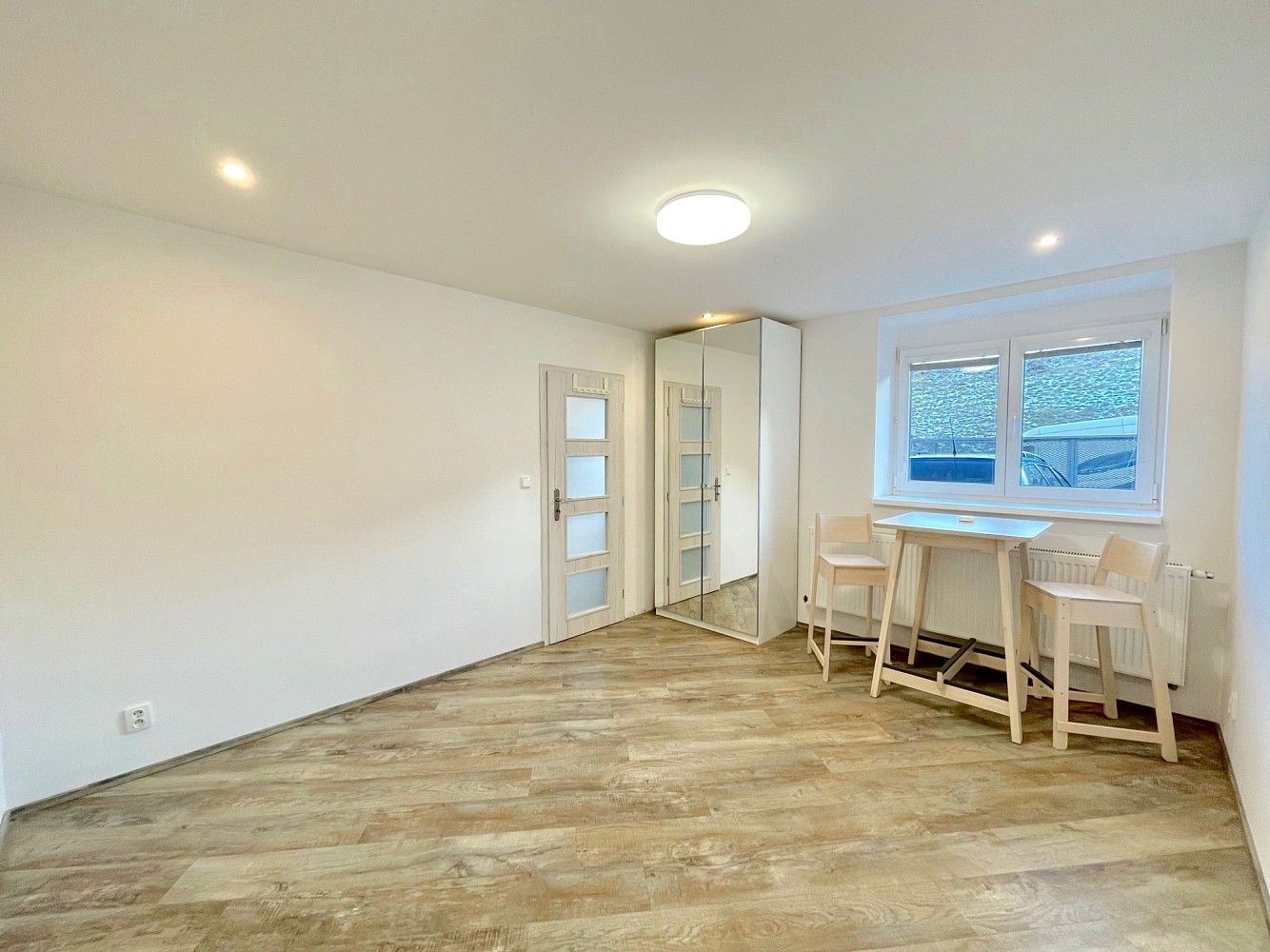 1+kk, Praha - Smíchov, okres Praha 5, Hlavní město Praha, 25 m² - 1