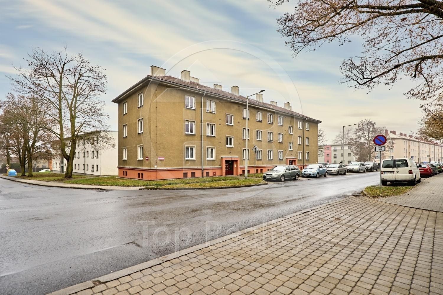 2+1, Krušnohorská, Ostrov, 68 m²