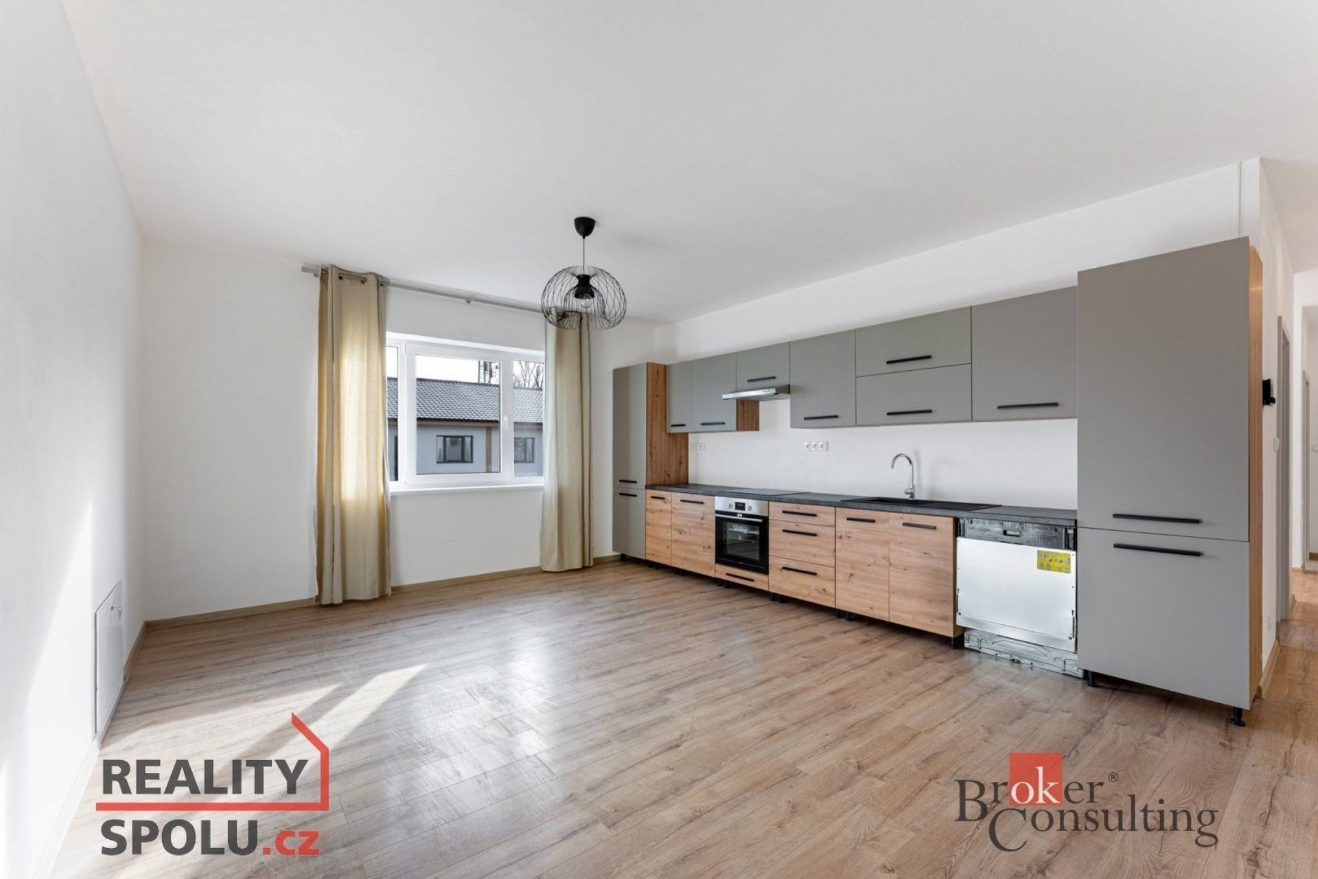 Rodinné domy, Švermova, Lahošť, 132 m²