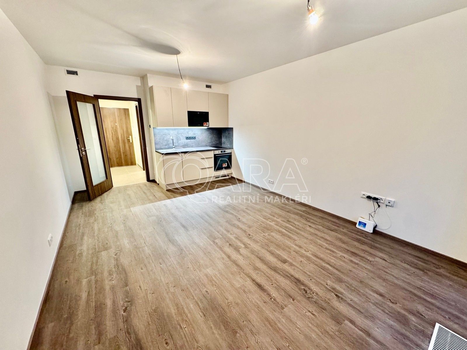1+kk, Poděbradská, Praha, 32 m²