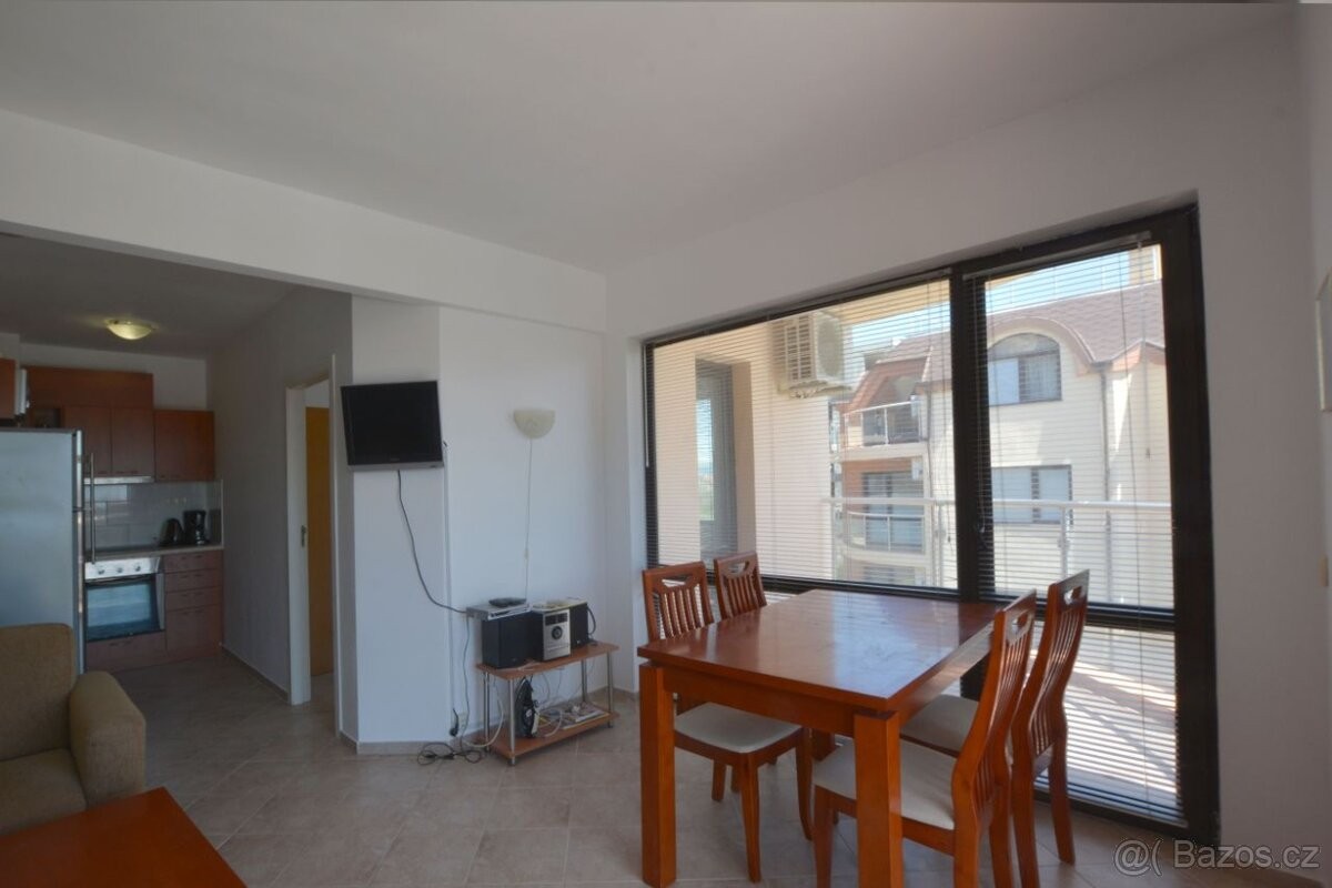 Byt 3+kk · 90 m² · 987 66, Zahraničí - 3