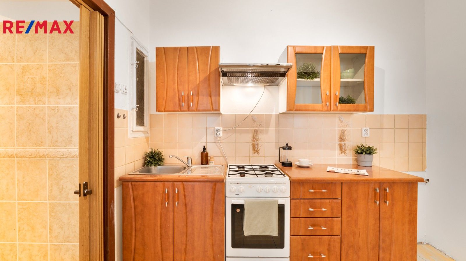 Prodej byt 2+kk - Hartigova 1626, Praha, 60 m²