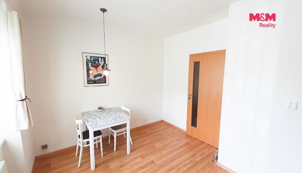 Byt 1+1 · 37 m² · Arménská, Praha - 4