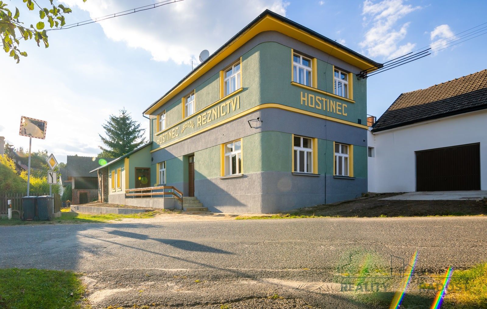 Rodinné domy, Drahotice, Chocnějovice, 385 m²