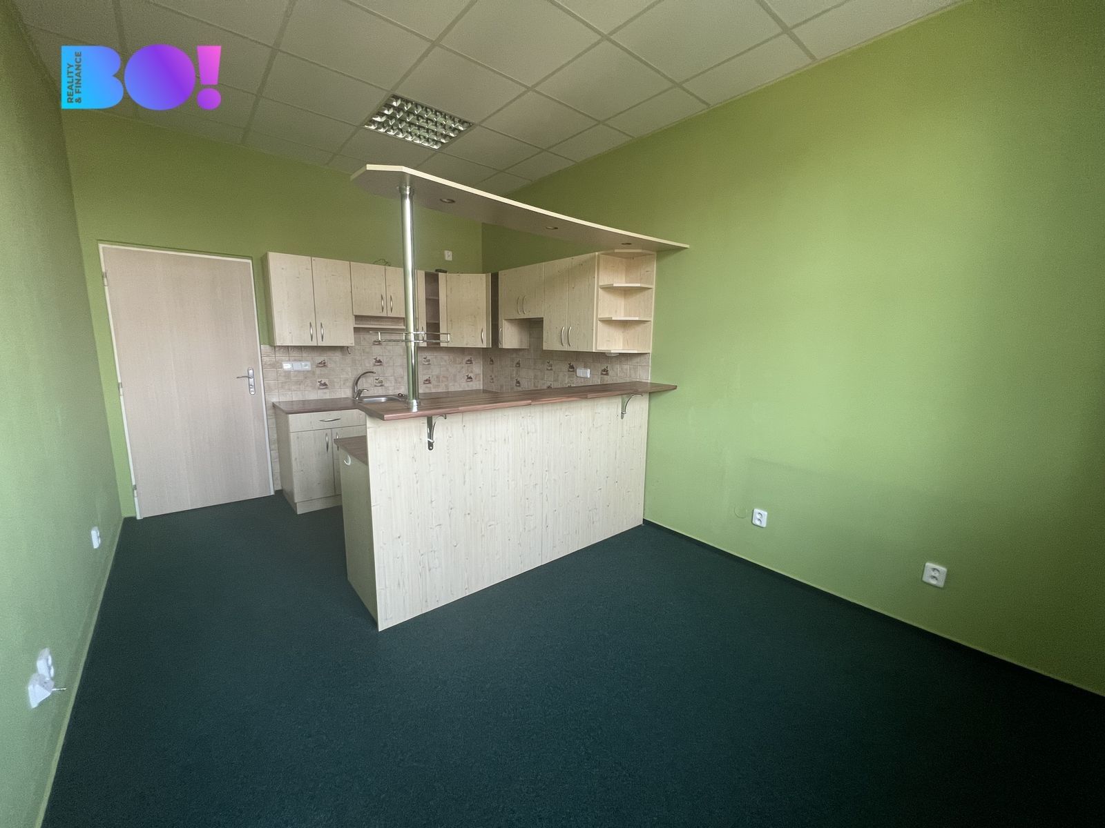 Pronájem kancelář - 1. máje, Třinec, 62 m²