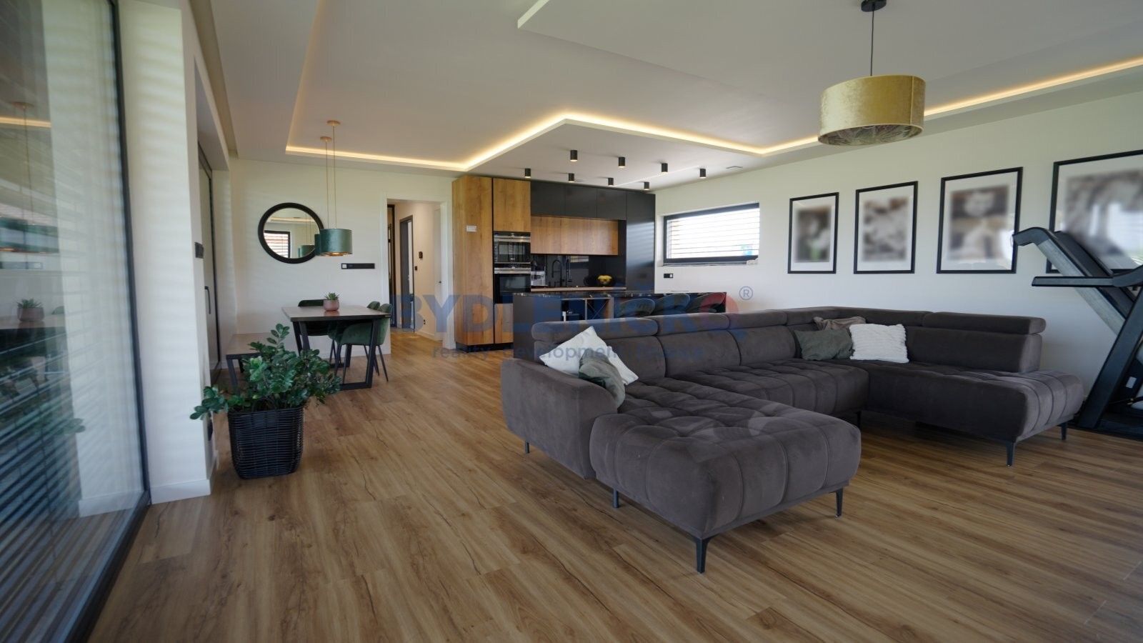 Rodinný dům · 219 m² · Dynín - 3