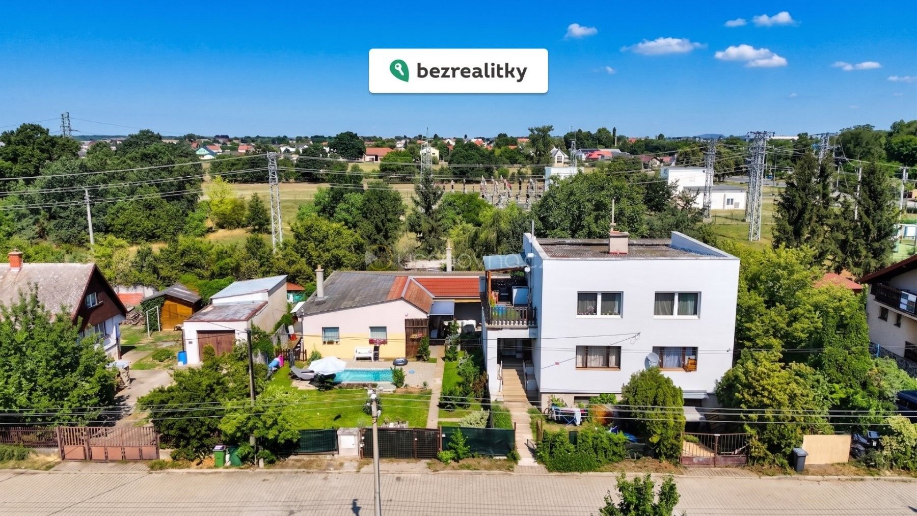 Rodinné domy, U Rozvodny 630, Libiš, 326 m² - 1