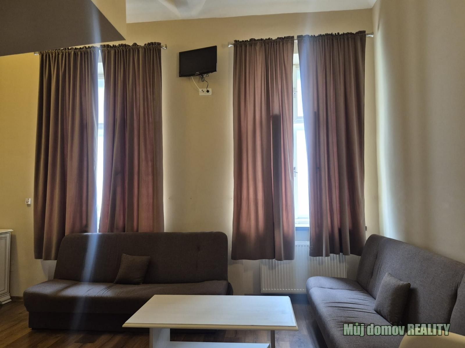 Byt 1+kk · 37 m² · Křižíkova, Praha - 4