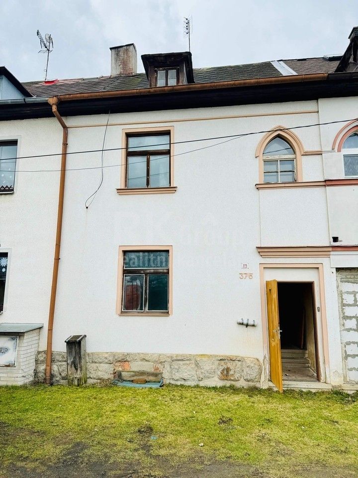 Prodej rodinný dům - Polní, Plesná, 125 m²