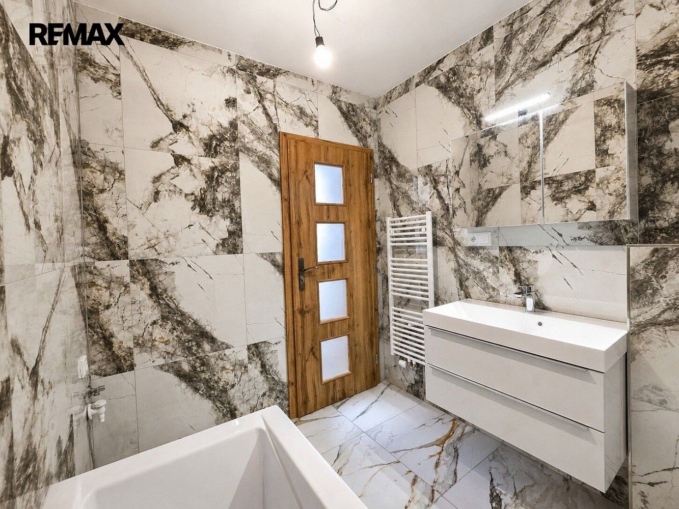 Prodej rodinný dům - Peruc - Hřivčice, okres Louny, 97 m² - 5