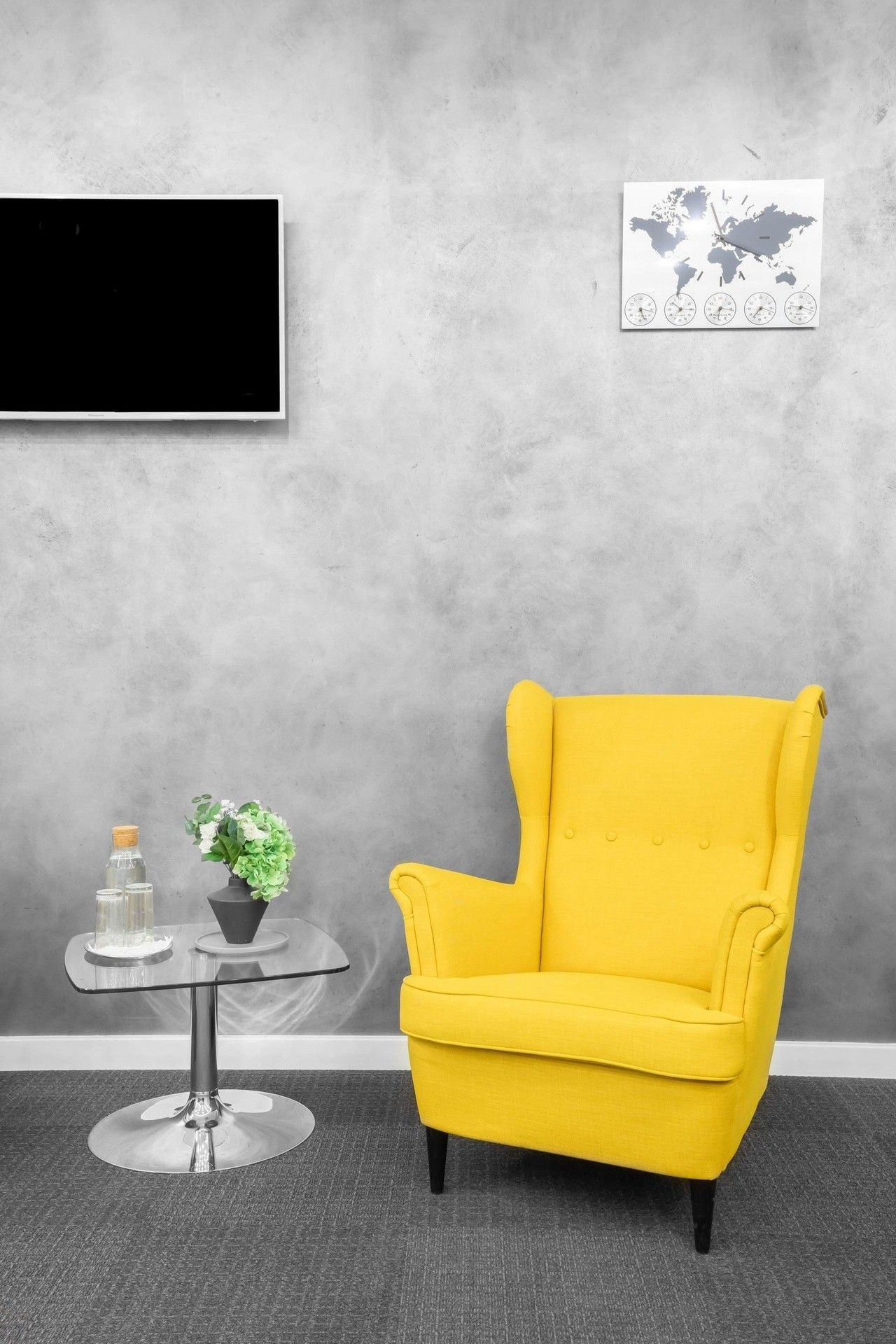 Pronájem kancelář - náměstí I. P. Pavlova, Praha, 30 m²