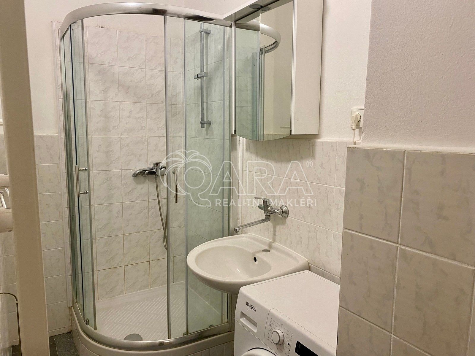 Pronájem byt 2+1 - Písecká, Praha, 53 m²