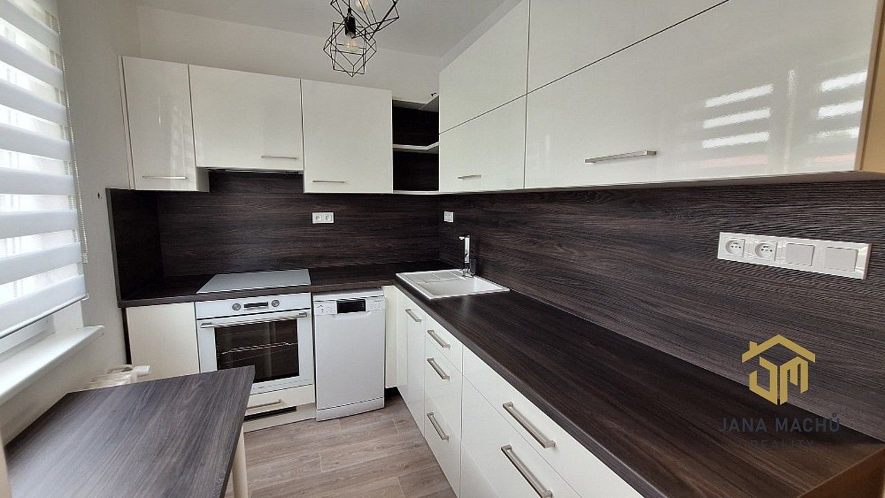 Prodej byt 2+1 - Kroměříž, Zlínský kraj, 56 m² - 1
