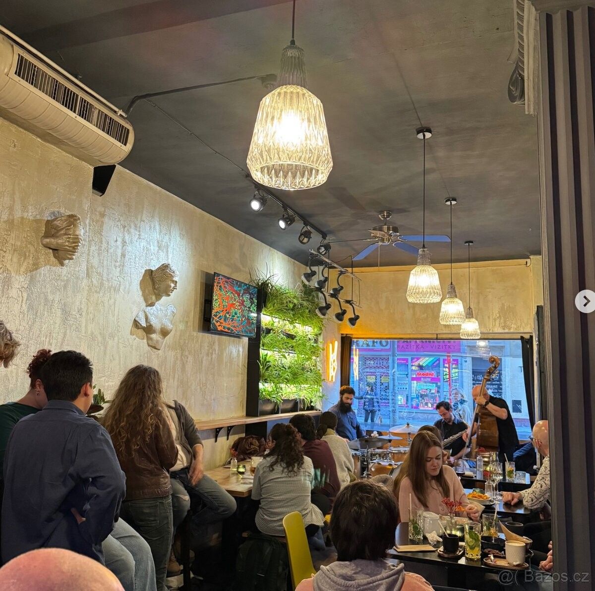 Restaurace, Praha, 120 00