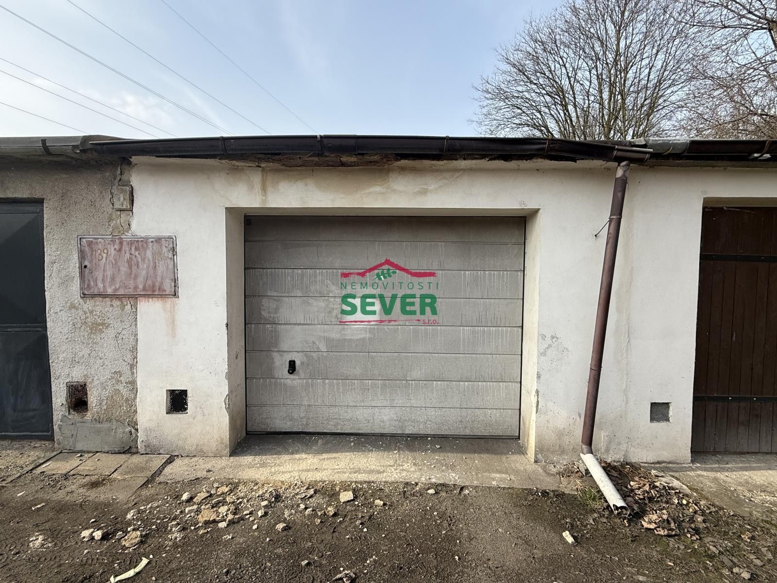 Garáže, Chudeřice, Bílina, 24 m²