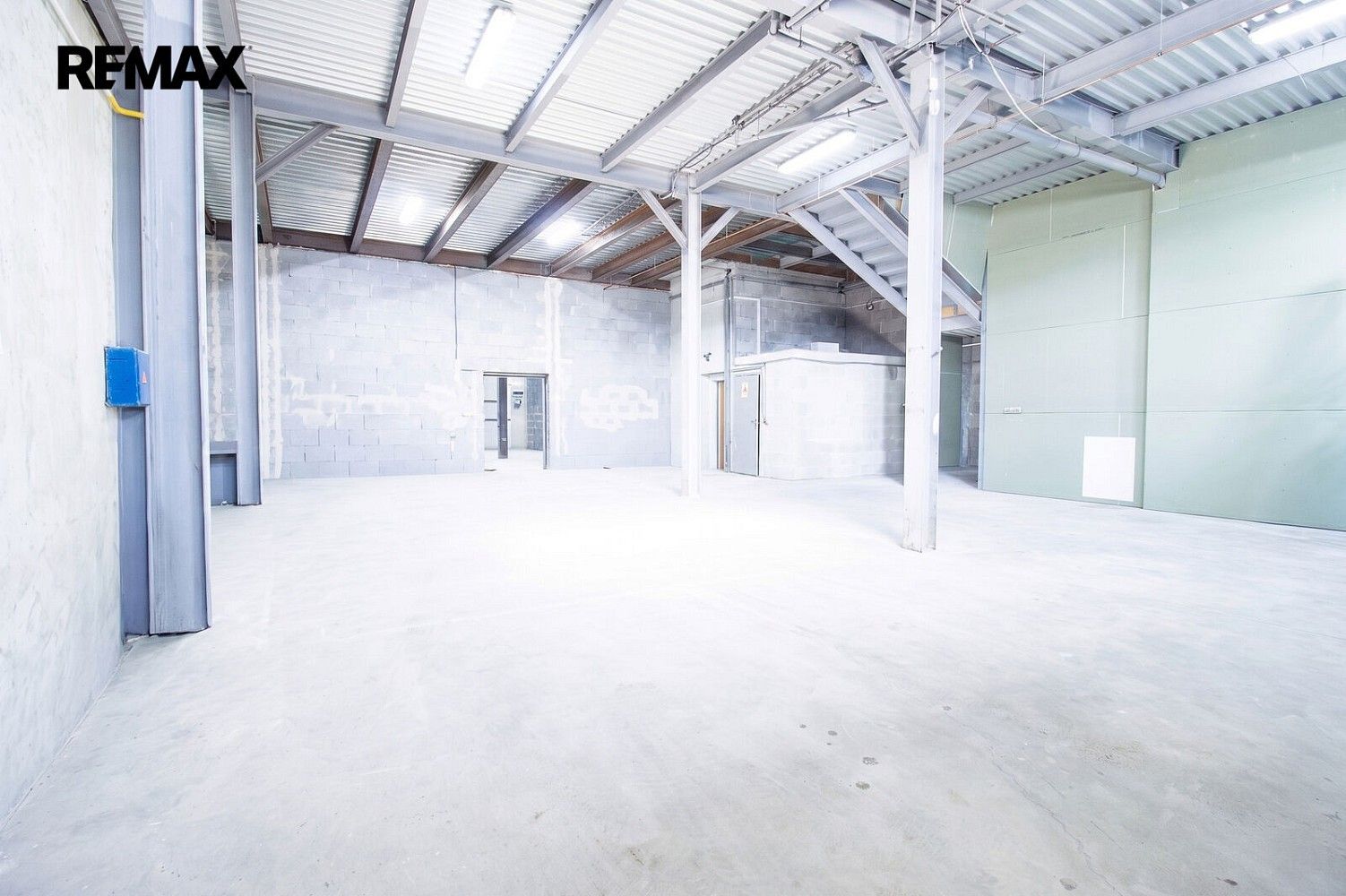 Pronájem sklad - Praha - Vysočany, Hlavní město Praha, 1 263 m² - 2
