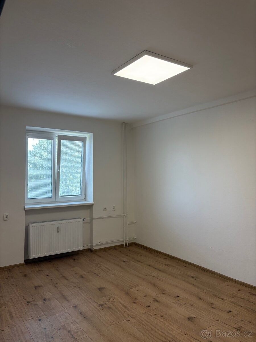 Byty, Ostrava, 700 30 - 1