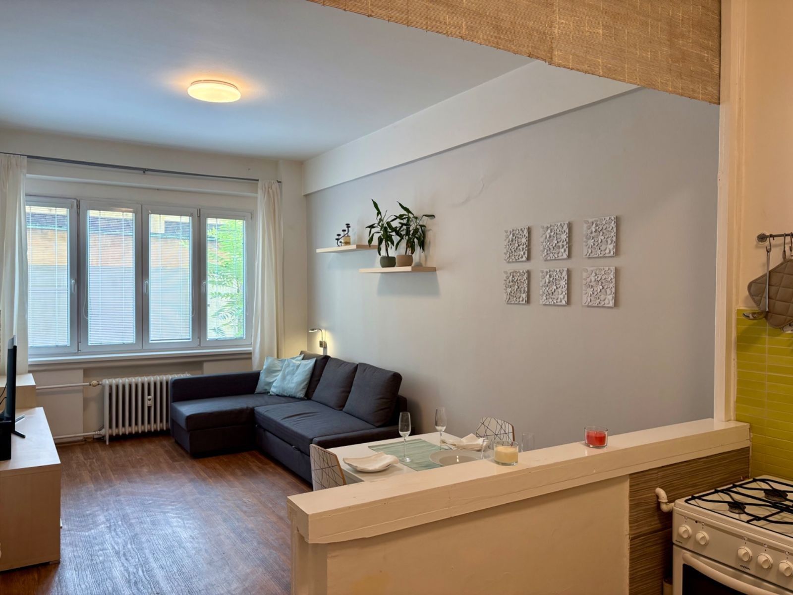 2+kk, Veverkova, Praha - Holešovice, 50 m² - 1