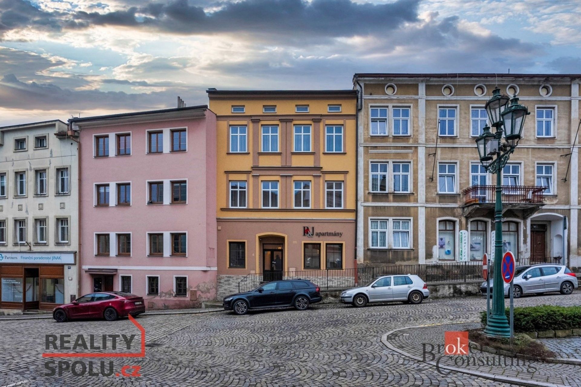 Prodej ubytovací zařízení - Malé náměstí, Broumov, 298 m²