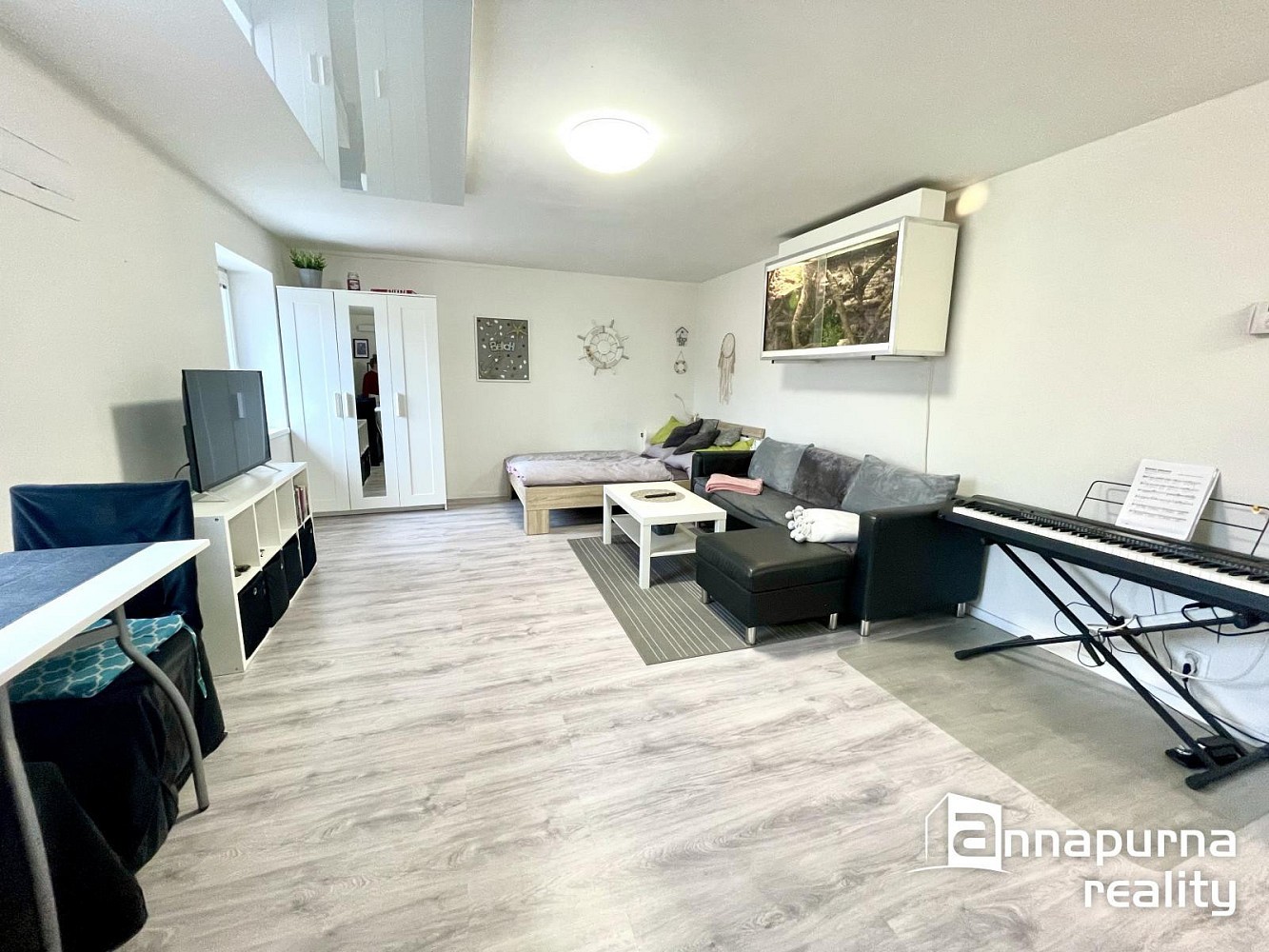 Pronájem byt 1+kk - Na Brněnce, Ivančice, okres Brno-venkov, 28 m² - 2