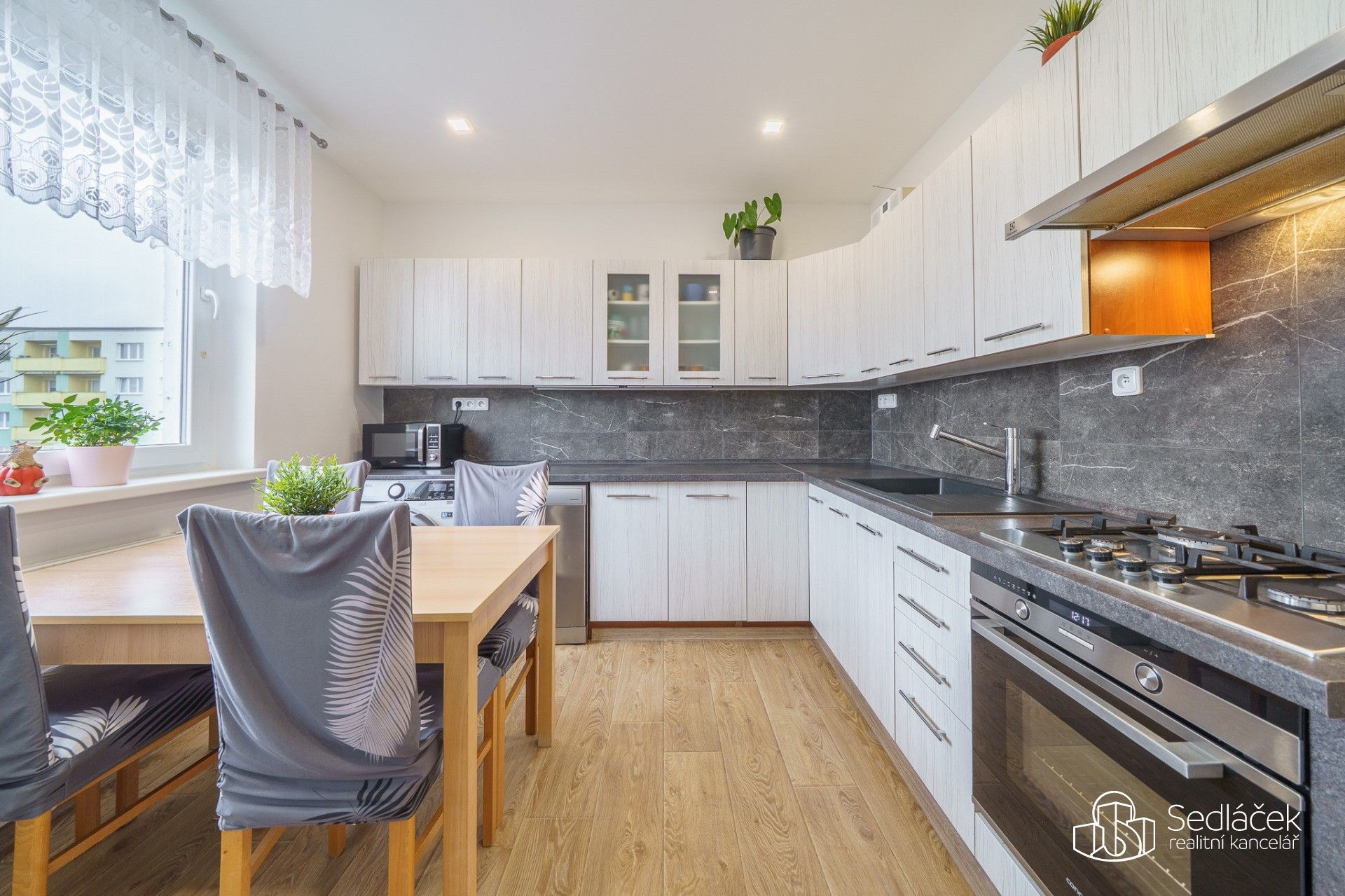 2+1, Spartakiádní, Sokolov, 61 m²