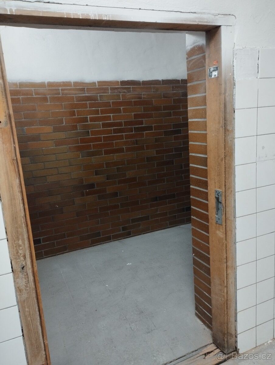 Pronájem sklad - Ostrava, 700 30