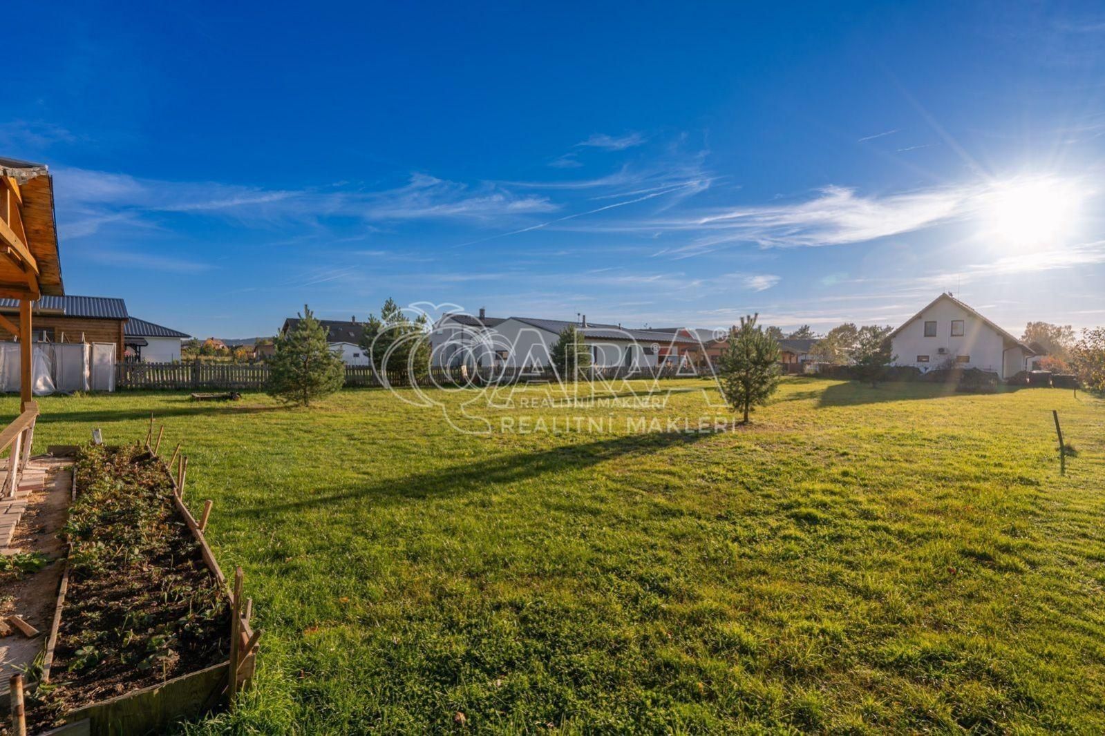 Pozemek pro bydlení, 528 m²