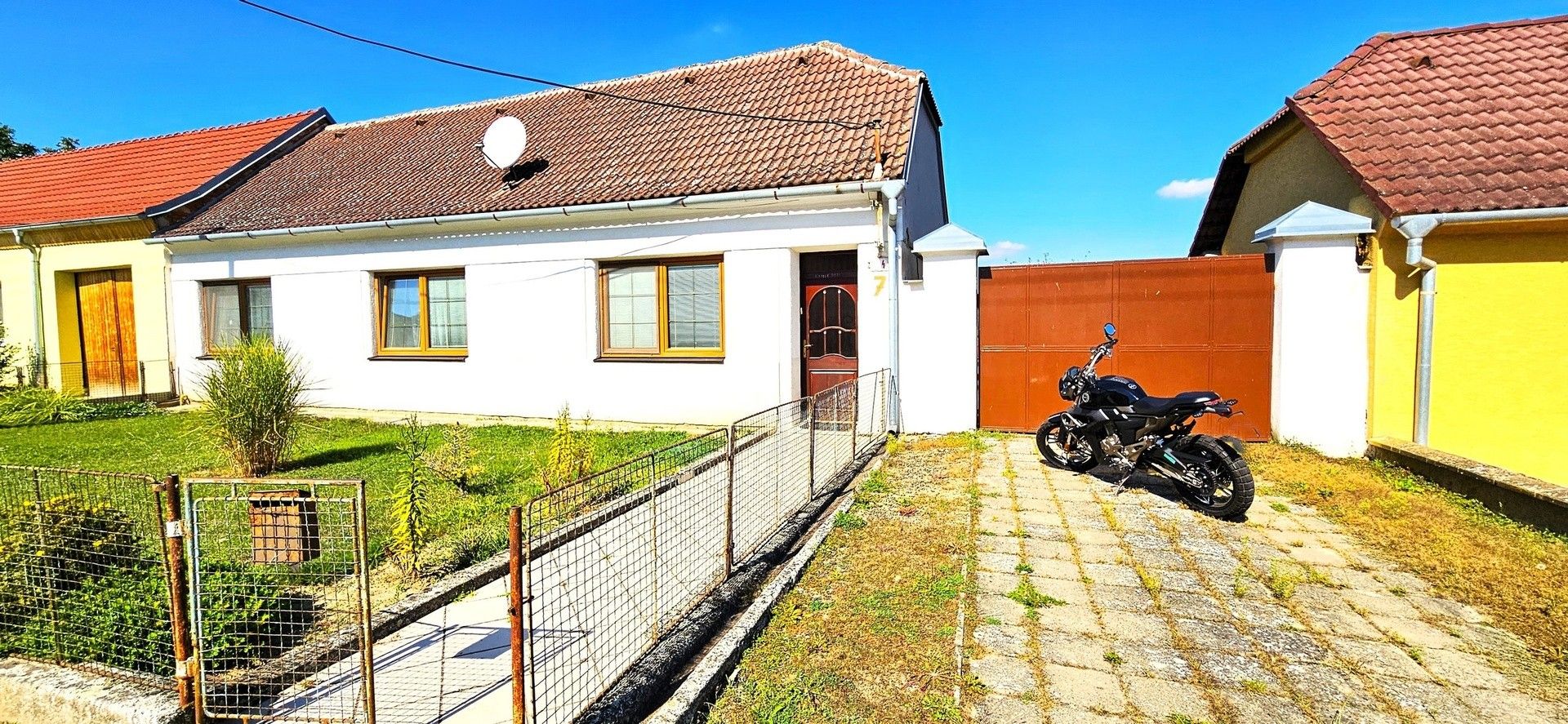 Prodej dům - Morašice, 230 m²