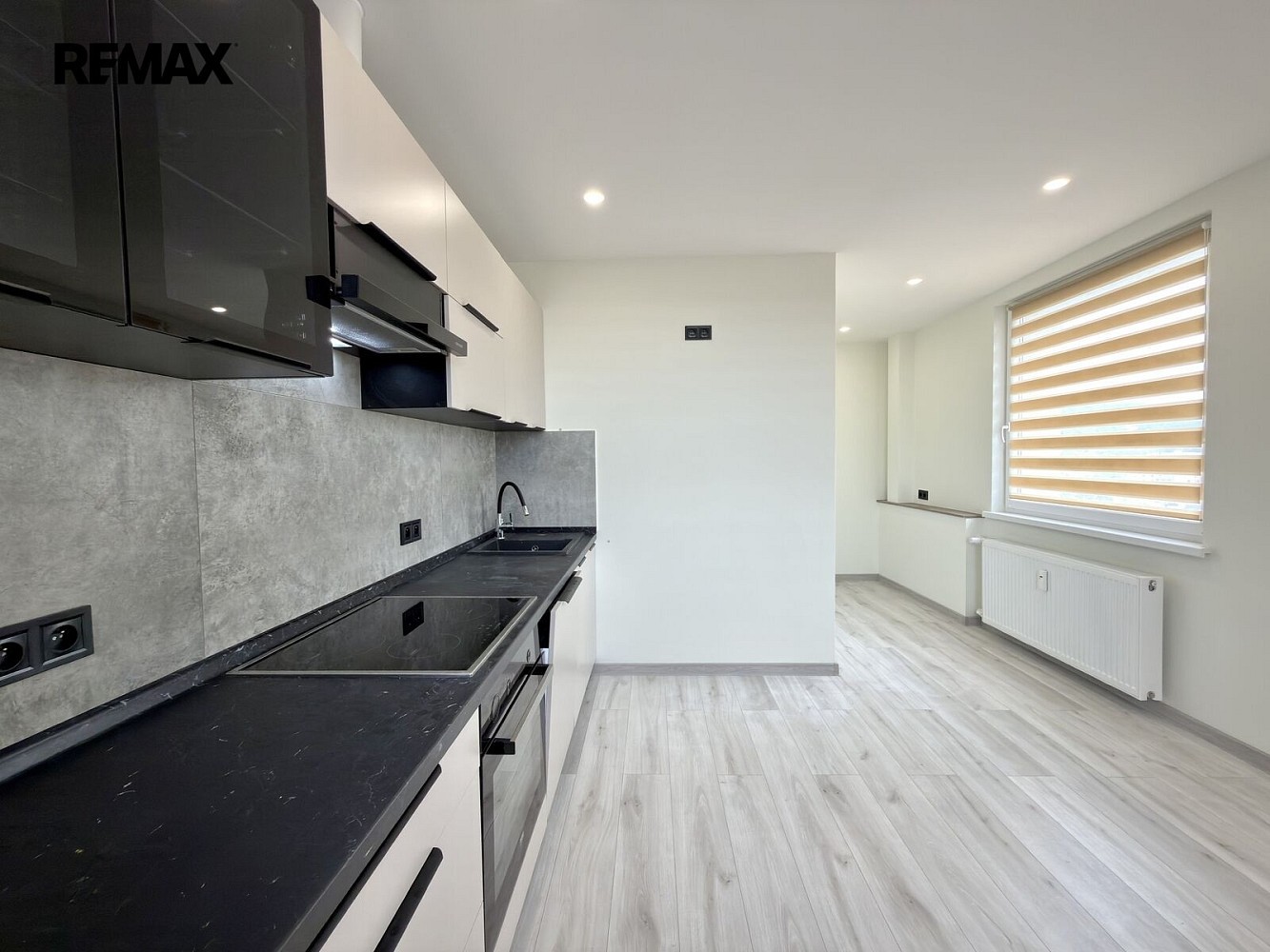 Byt 2+1 · 60 m² · Bezručova, Chomutov - 3
