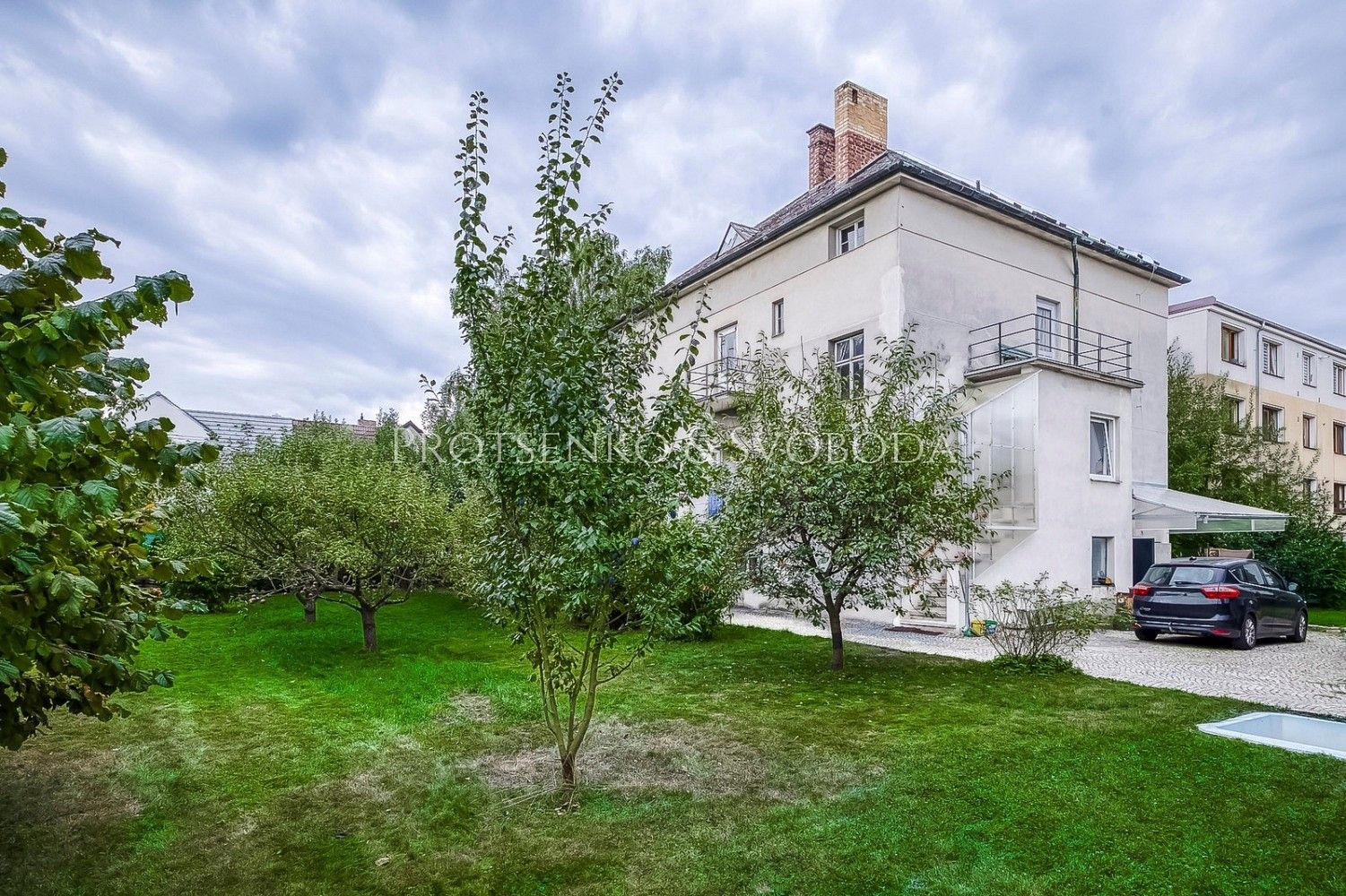 Rodinný dům, 652 m²
