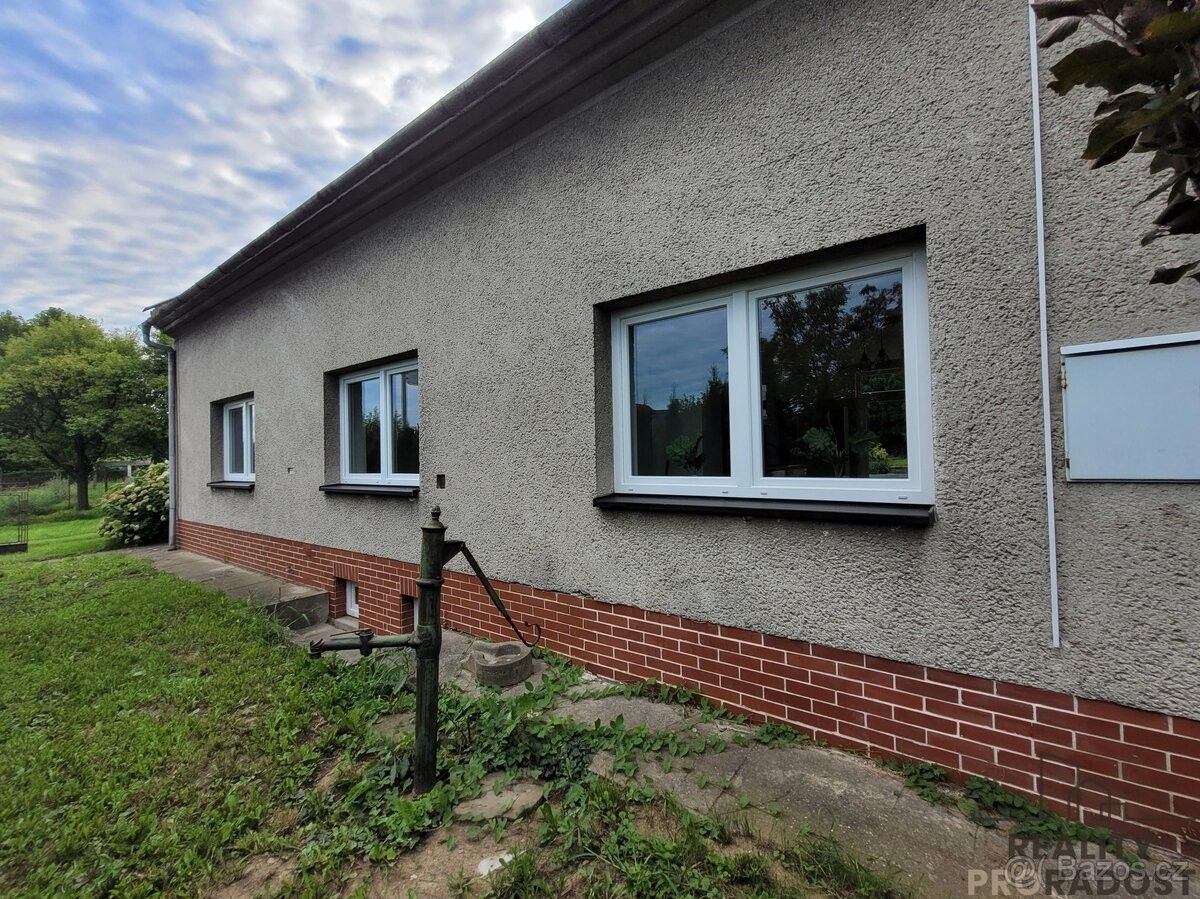 Rodinné domy, Bystřice pod Hostýnem, 768 41