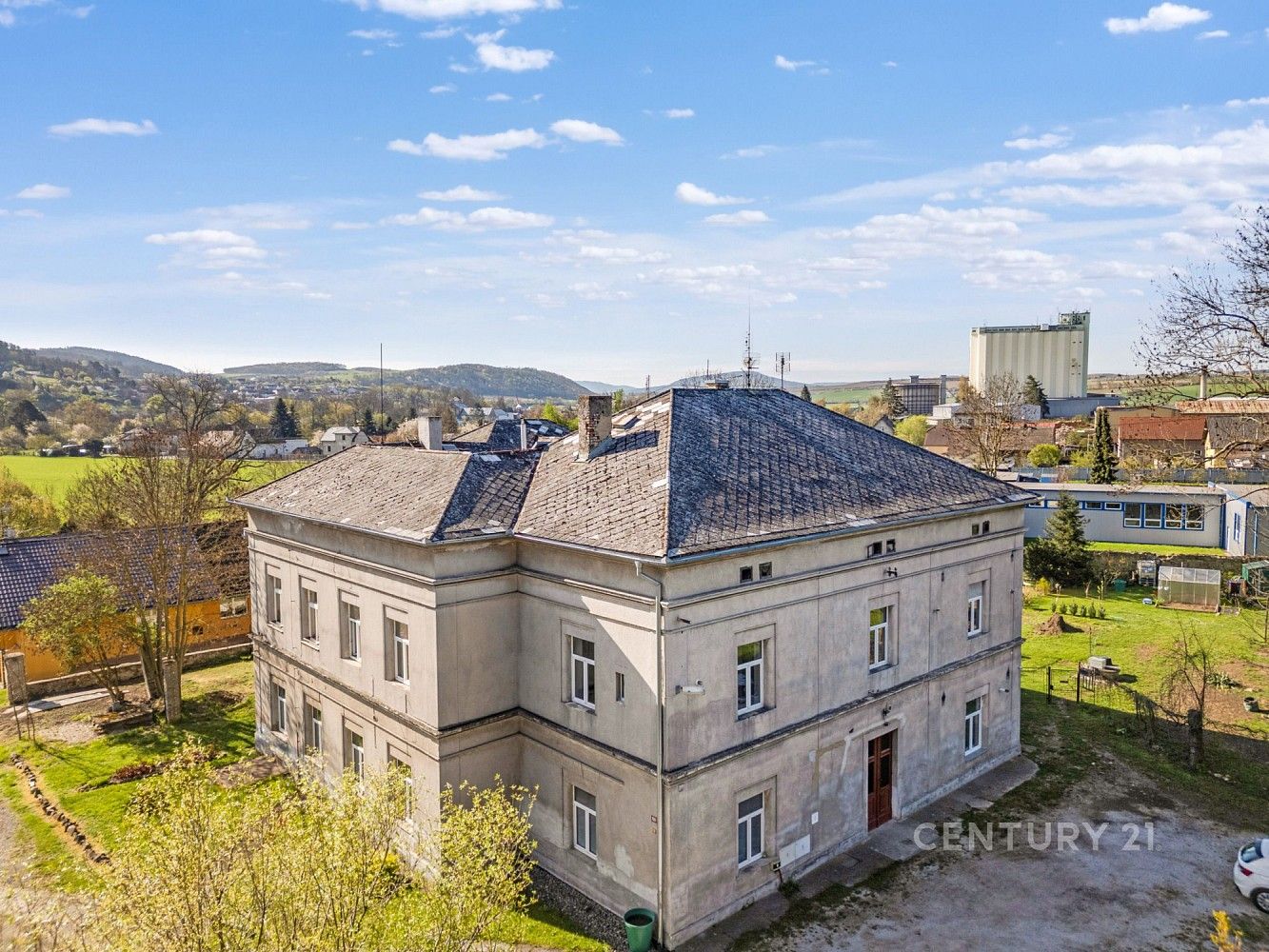 3+1, Zdice, okres Beroun, Středočeský kraj, 98 m² - 1