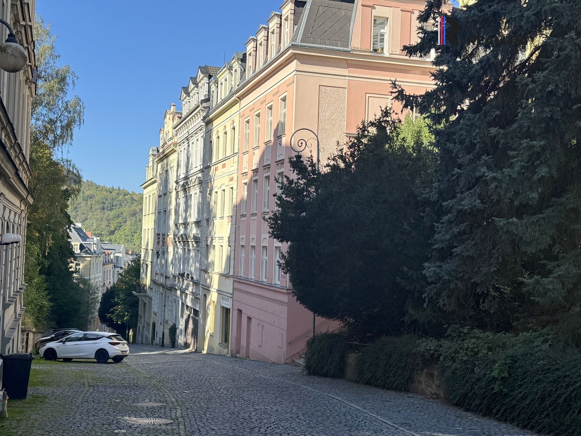 2+kk, Moravská, Karlovy Vary, 43 m² - 1
