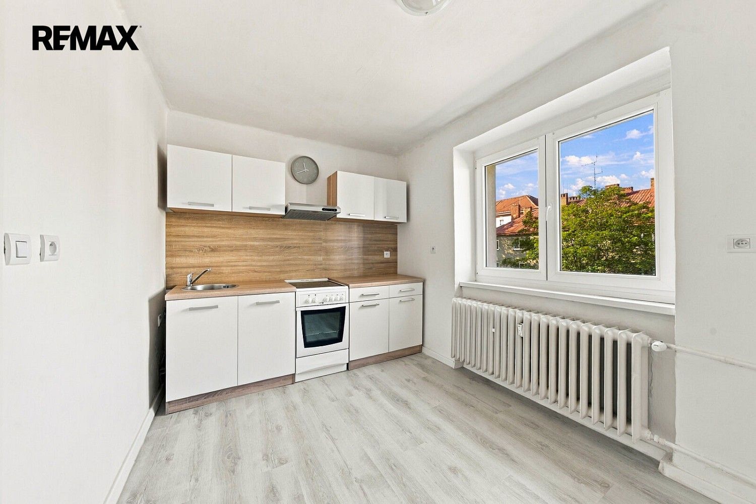 Byt 1+1 · 29 m² · Moskevské náměstí, Teplice - 2