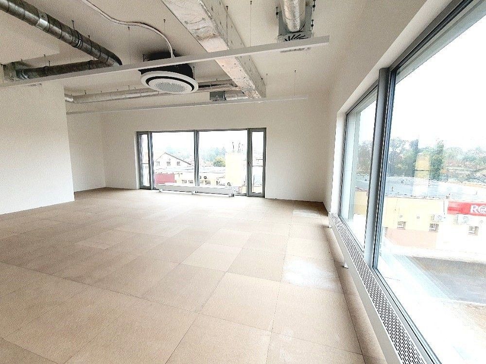 Komerční nemovitost · 258 m² · Praha, Hlavní město Praha - 3