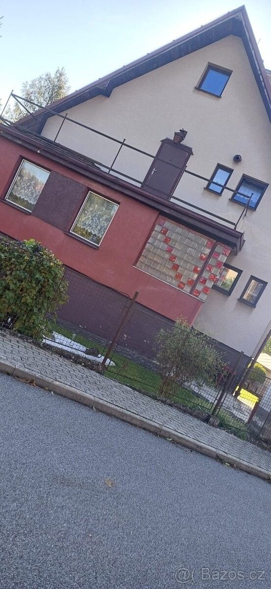 Prodej rodinný dům - Rovensko pod Troskami, 512 63