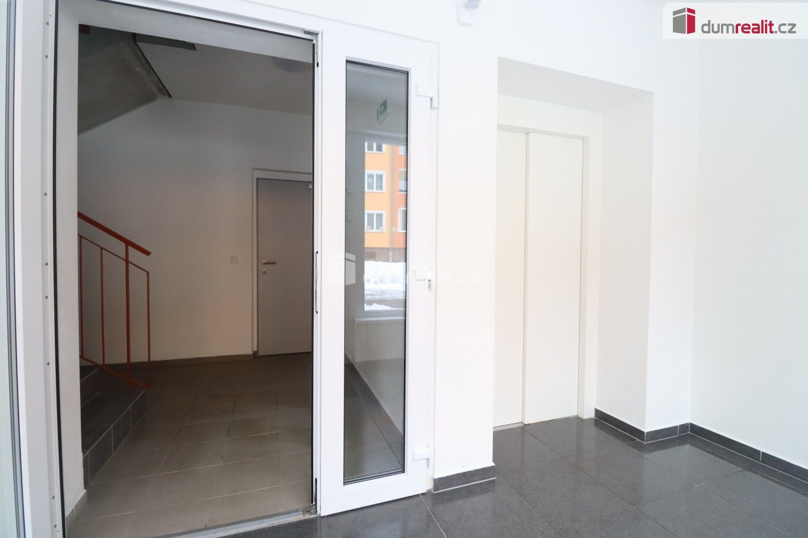 Byt 2+kk · 39 m² · Svobodova,Nová Role - 4